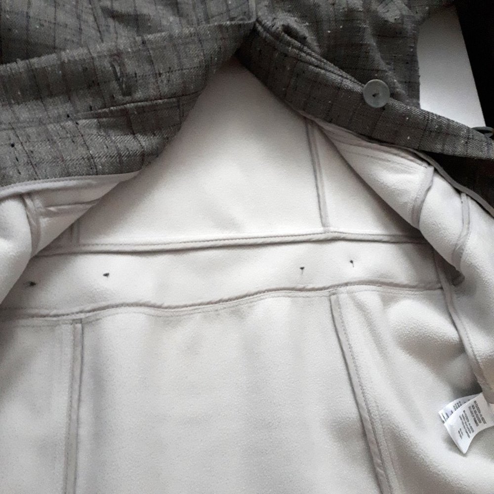 Lole Grey Coat with Purple Accents - Picture 13 of 16